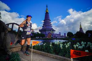 BIB: 6000
                            <button type="button" onclick="openModal(19230321)" class="btn btn-primary btn-sm float-right btn-popup" data-toggle="modal" data-target=".modal-high-quality">
                        <i class="fas fa-shopping-cart"></i> Add to Cart
                    </button>
                                            <button type="button" onclick="isThisMe(19230321, true)" class="btn btn-success btn-sm float-right btn-popup btn-isme hidden" data-toggle="tooltip" data-placement="bottom" title="นี่คือรูปของคุณใช่ไหม คลิกที่นี่เพื่อเอาเข้าอัลบั้ม">
                        <i class="fas fa-plus"></i> Add to album
                    </button>
                    <button type="button" onclick="isThisMe(19230321, false)" class="btn btn-warning btn-sm float-right btn-popup btn-isnotme hidden">
                        <i class="fas fa-ban"></i> Remove from album
                    </button>